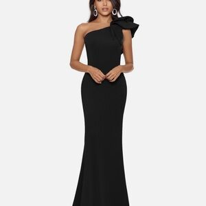 Betsy & Adam Black Asymmetrical Ruffled Gown